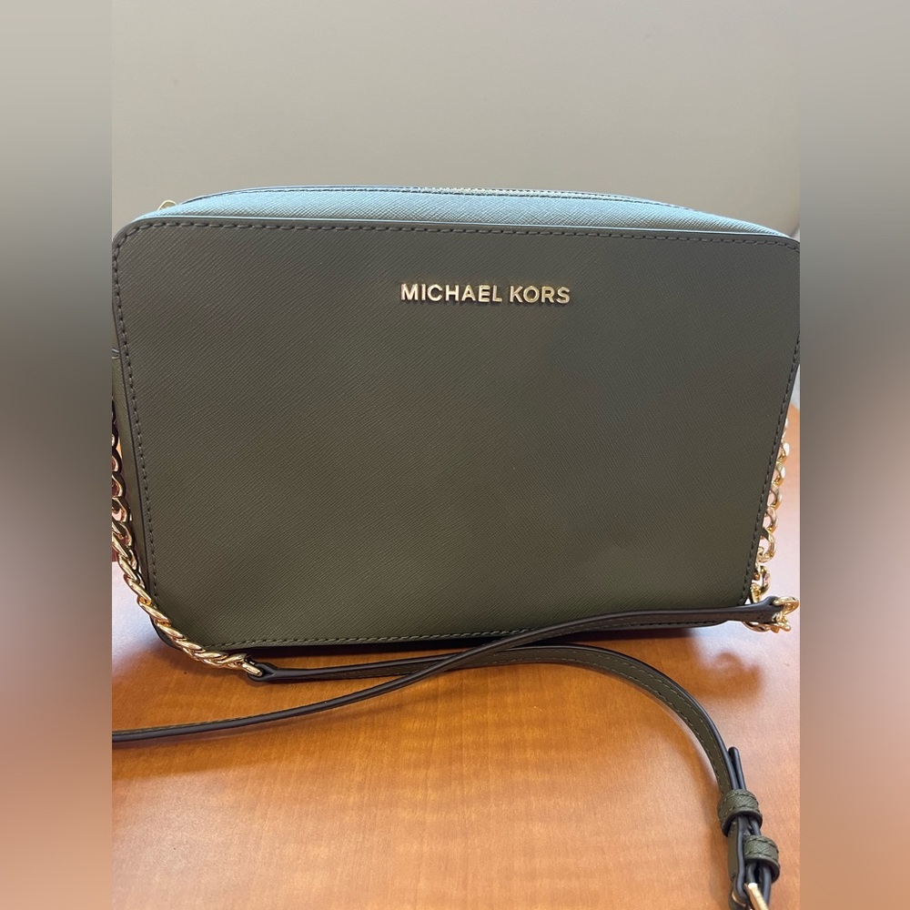 Michael Kors Crossbody